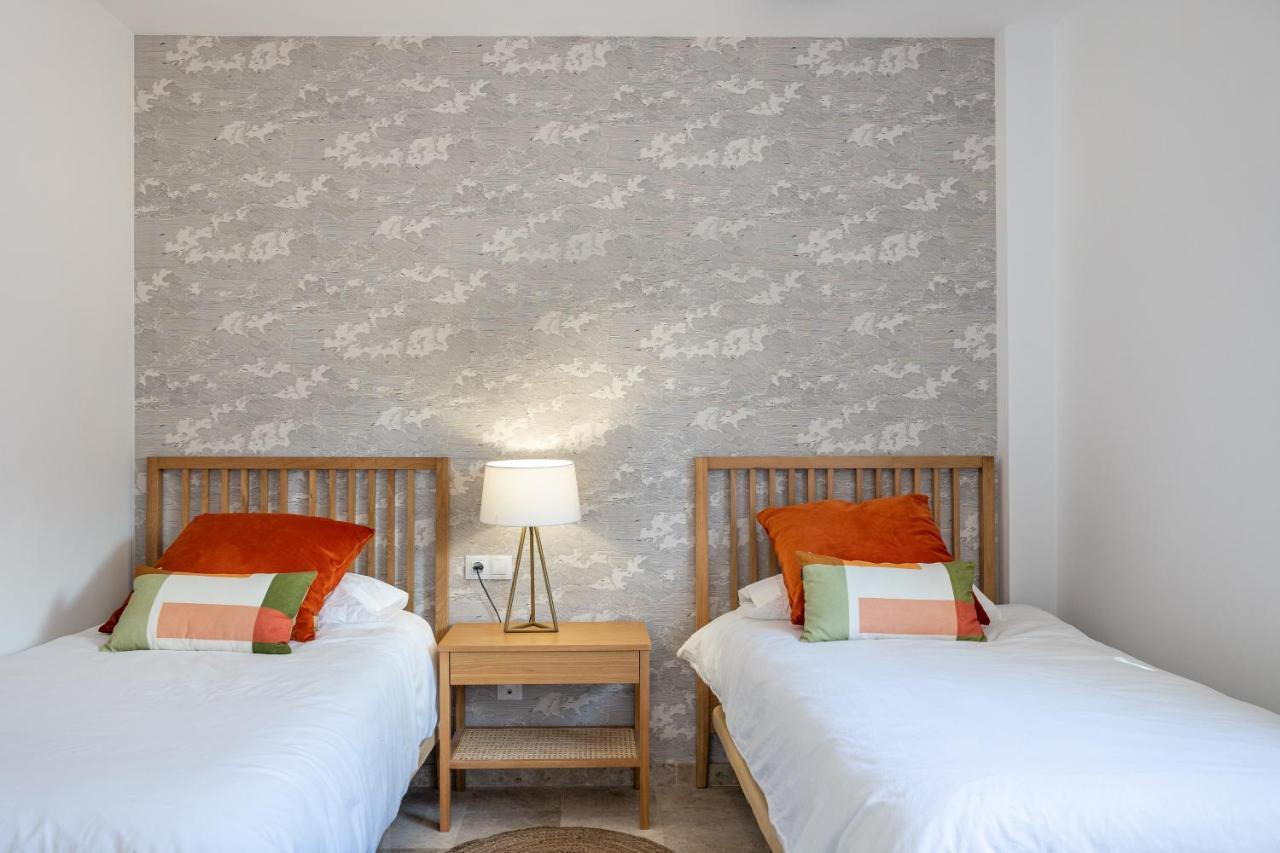Home2Book Sea View & Design Duplex Los Gigantes بويرتو دي سانتياغو المظهر الخارجي الصورة