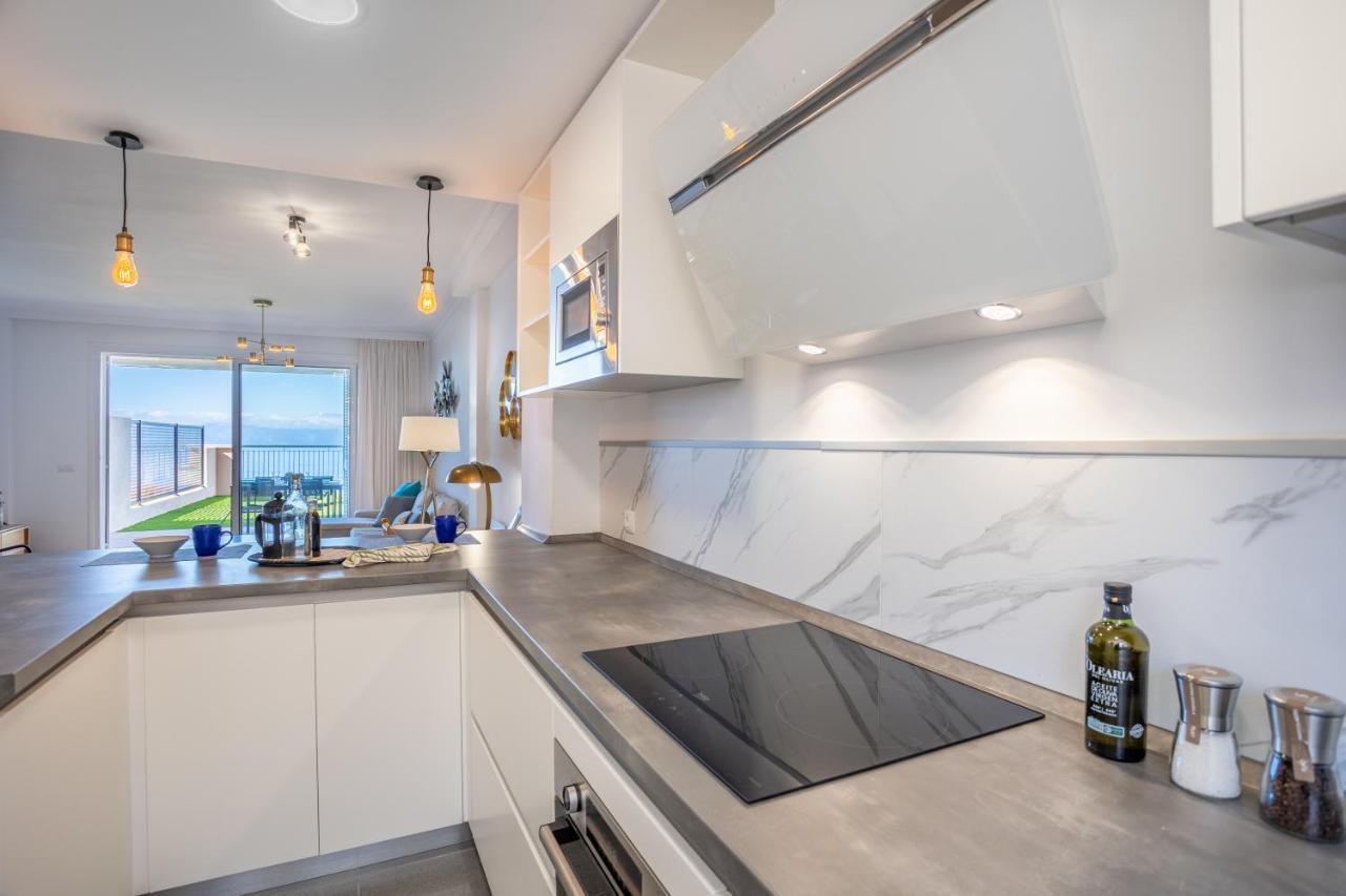 Home2Book Sea View & Design Duplex Los Gigantes بويرتو دي سانتياغو المظهر الخارجي الصورة